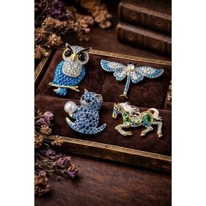 Blue Crystal Brooch Collection – 4 Piece, Pin Set | Owl, Cat, Horse & Dragonfly